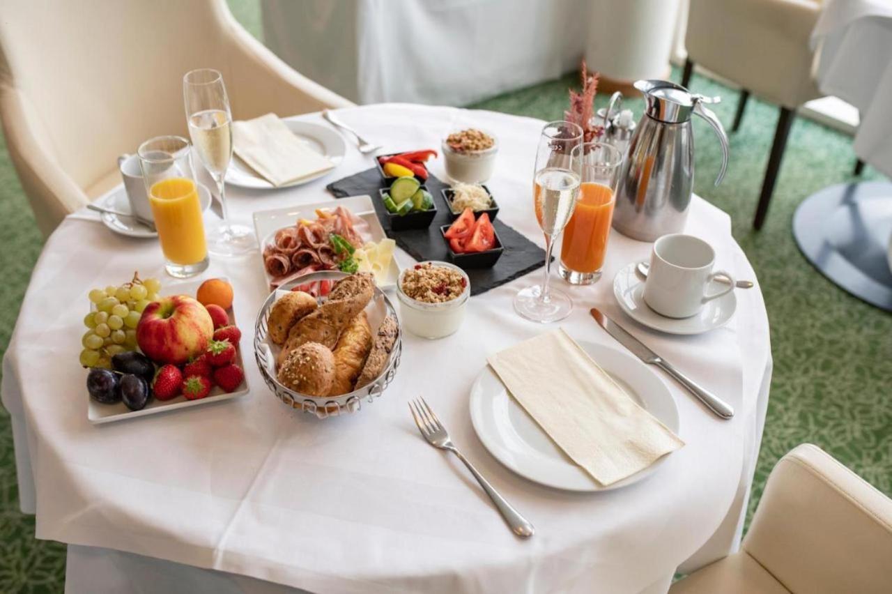 Golf & Relax Apartment Mit 4*S-Anbindung Bad Waltersdorf Kültér fotó